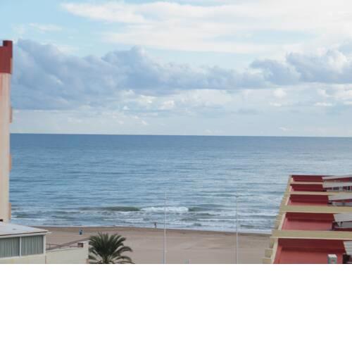 APARTAMENTO CORAL 3 DORMITORIOS, PLAYA DE GANDÍA.- EXCLUSIVO FAMILIAS