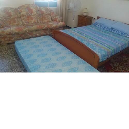 Apartamento de 70 m2 para 5-4-3-2-1 personas con terraza