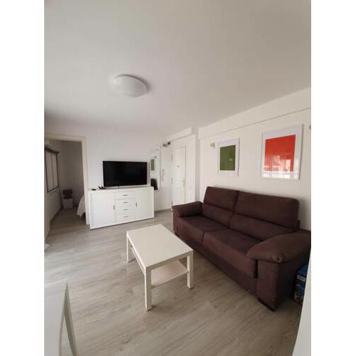 APARTAMENTO DELUX CALLE SAN VICENTE 2