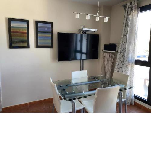 Apartamento diseño a pie de pista. Zona Baja.