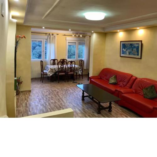 Apartamento duplex en casa rural en zona tranquila Begur