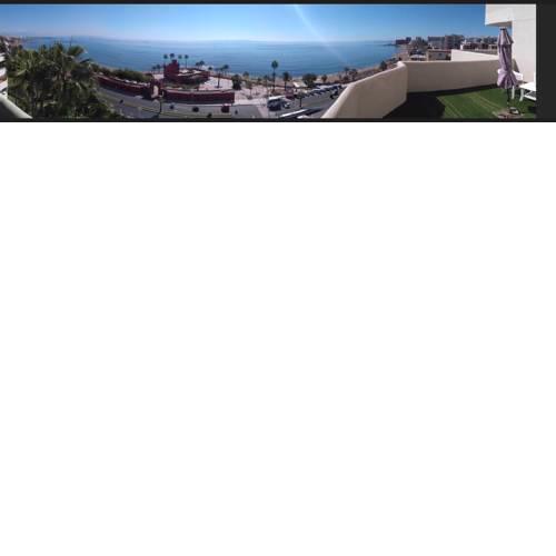 Apartamento en 1ª Linea de playa y paseo marítimo Benalmádena Costa B