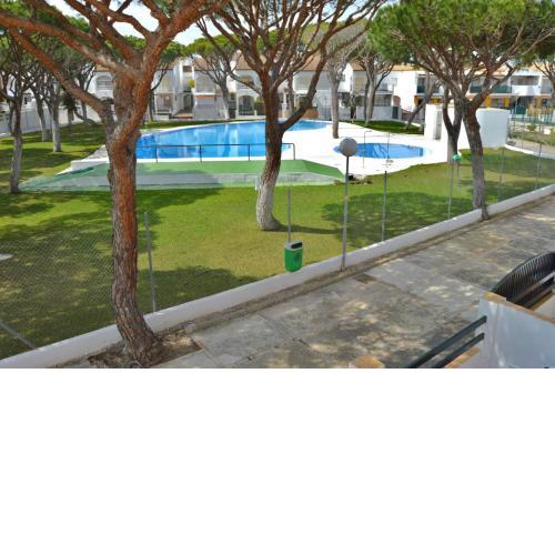 APARTAMENTO EN 2º PISTA DE LA BARROSA