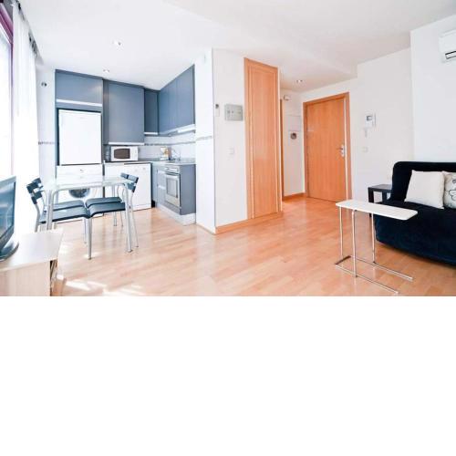 APARTAMENTO en ATOCHA - Silencioso y luminoso