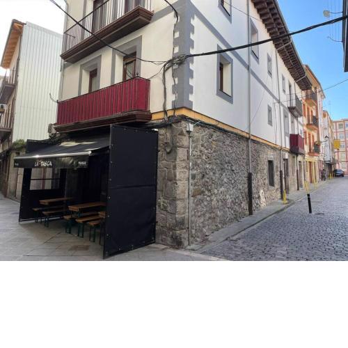 Apartamento en el centro de 2 hab. y 2 baños.
