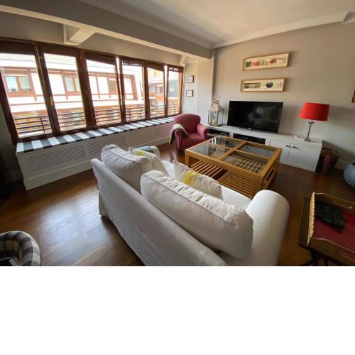 Apartamento en Guecho, a 5 min. playa y metro.