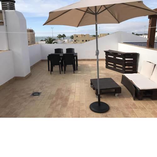 Apartamento en la feria con vistas a la playa