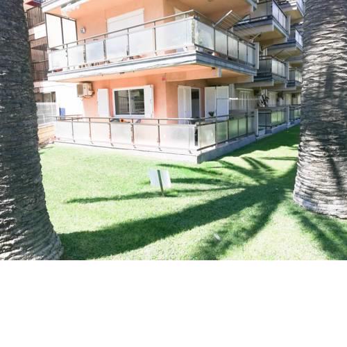 Apartamento en La Pineda cerca de la playa