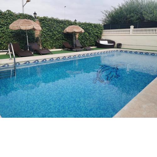 APARTAMENTO EN PLAYA DE BURRIANA con PISCINA