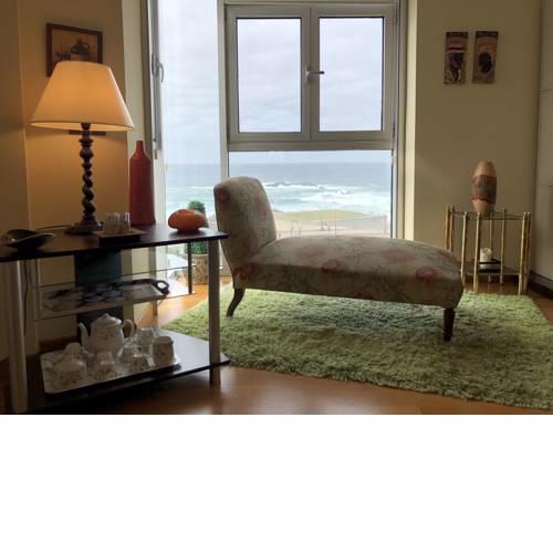 Apartamento en primera Linea con Vistas al Mar y Torre de Hercules