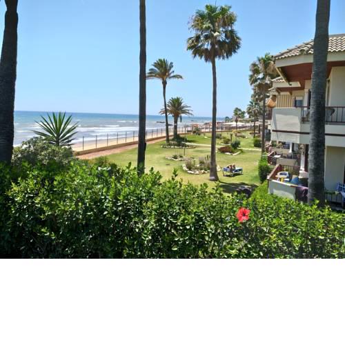 APARTAMENTO EN PRIMERA LÍNEA DE PLAYA