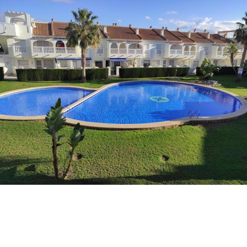 APARTAMENTO EN RESIDENCIAL CON PISCINA
