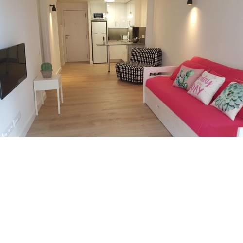 APARTAMENTO EN SALOU 6 PERSONAS CON PISCINA