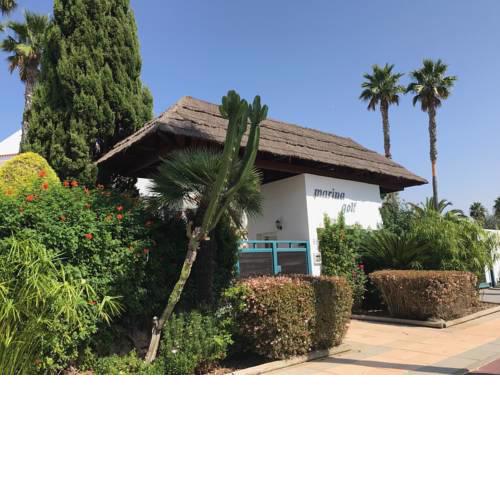 APARTAMENTO EN URBANIZACION MARINA GOLF - COSTA BALLENA ROTA (CADIZ)