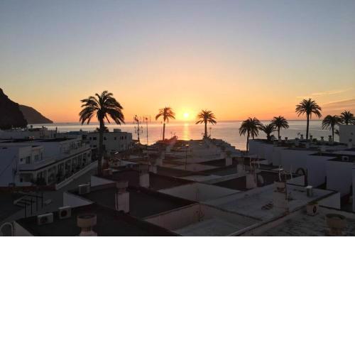 Apartamento encantador con vistas al mar