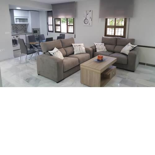 Apartamento entre Patios Valladares
