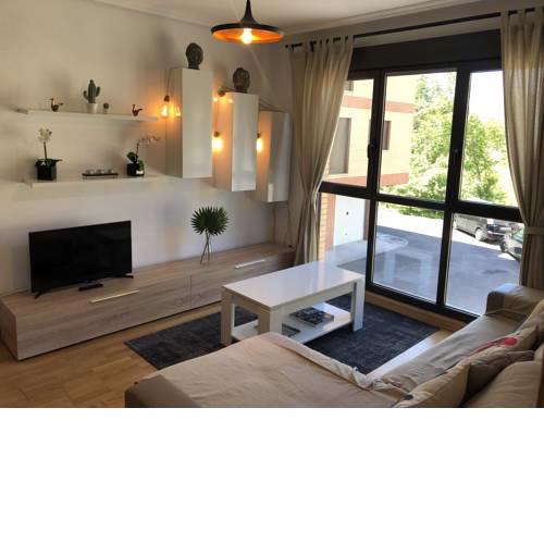 Apartamento Ezcaray con Piscina