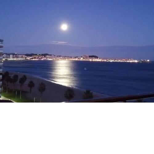 Apartamento frente al mar en Torre Valentina