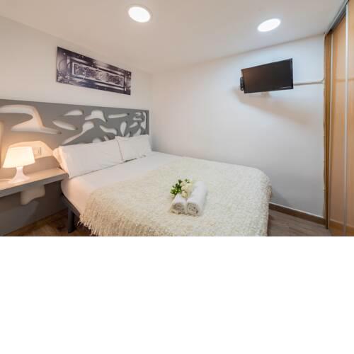 Apartamento Gran vía centro de Madrid 5PAX puerta del sol