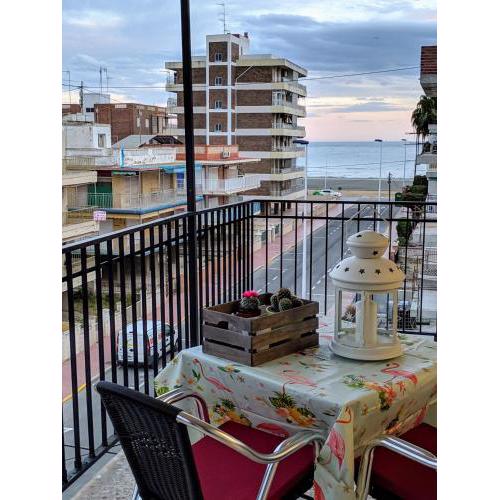Apartamento H9 Gran Playa con vistas al mar