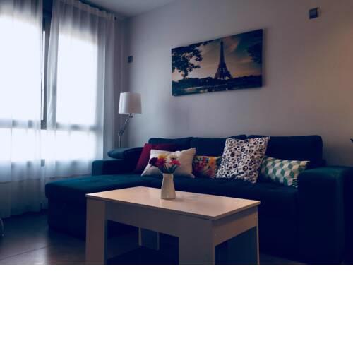 Apartamento junto a Juan Carlos I