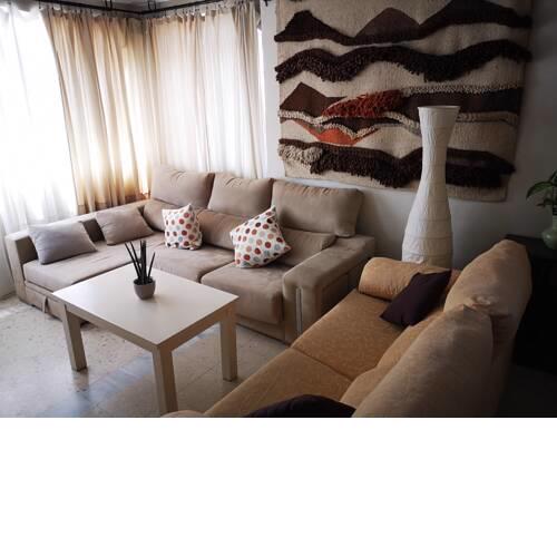 apartamento junto a puerto deportivo y playa