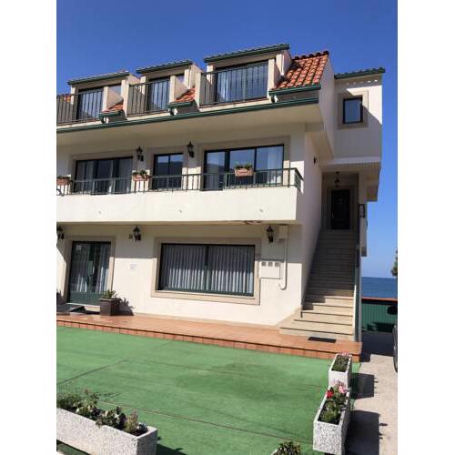 APARTAMENTO JUNTO AL MAR