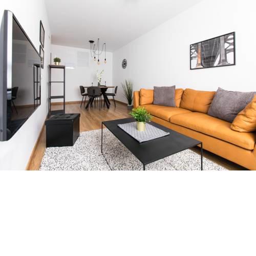 Apartamento La Nuit con Parking gratis en centro histórico
