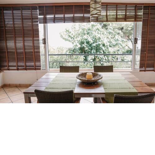 Apartamento luminoso cerca del mar y la montaña