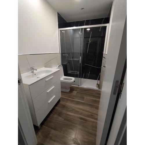 Apartamento Manuela, totalmente nuevo, 8 km de la playa
