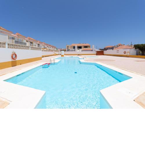 Apartamento Moderno con piscina en El Castillo
