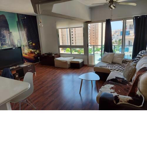 apartamento moderno en la playa