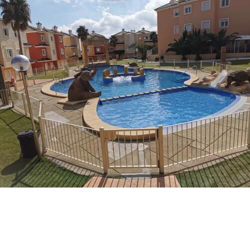 APARTAMENTO NUEVO CON PISCINA EN EL CAMPO DE GOLF MOSA TRAJECTUM