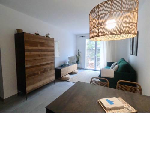 Apartamento nuevo en el centro con garaje