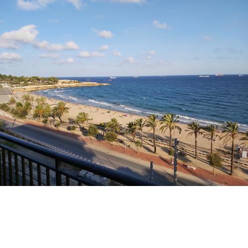 Apartamento nuevo frente playa Miracle, Tarragona