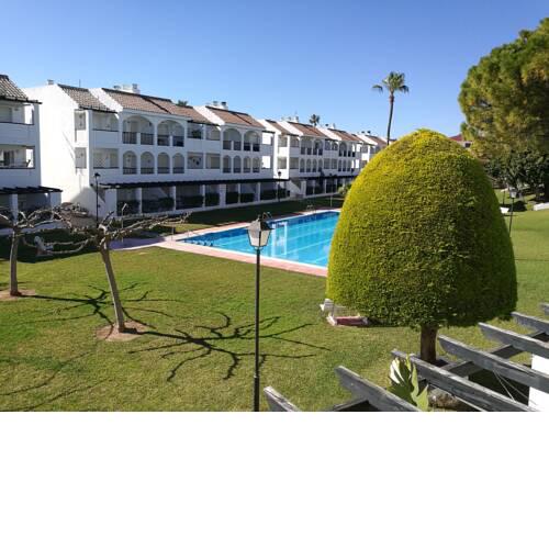 Apartamento para 4 personas con piscinas