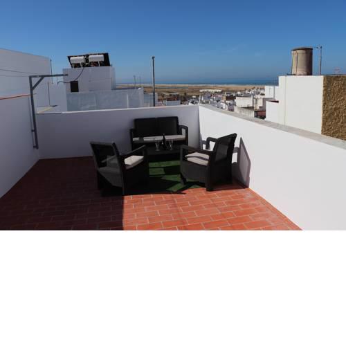 Apartamento planta baja con terraza