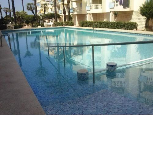 Apartamento primera línea de playa Denia