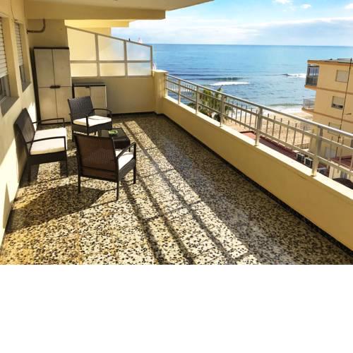 Apartamento primera línea de playa