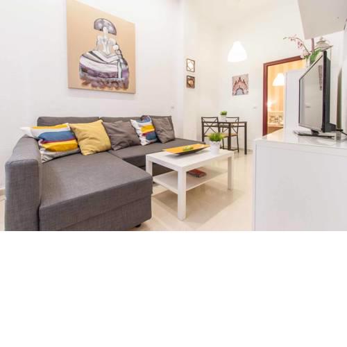 Apartamento Puerta Carmona -Casco Antiguo-