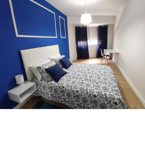 APARTAMENTO RECIEN REFORMADO EN EL CENTRO DE VILAGARCÍA DE AROUSA.