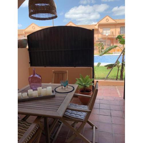 Apartamento Residencial Al Andalus 117, La Barrosa, Chiclana, Incluye parking a unos metros del mar