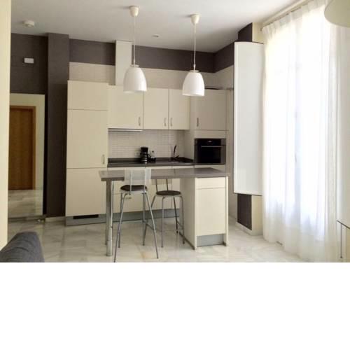 Apartamento sevilla centro velarde con parking