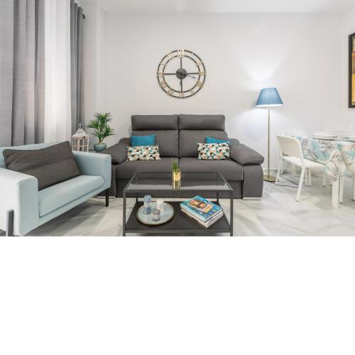 APARTAMENTO TRIANA DELUXE CON PATIO PRIVADO