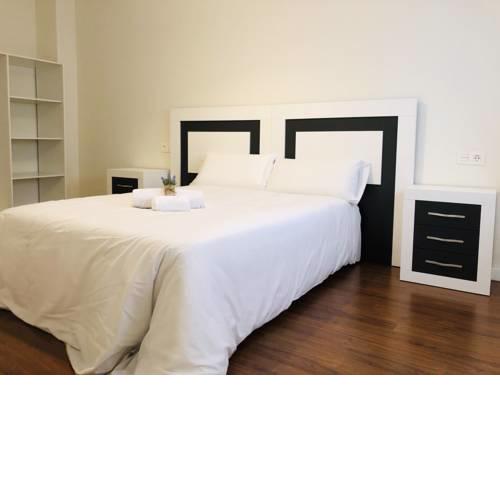 Apartamento turísticos Puente Romano P1 1-C