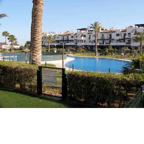 Apartamento VenAVera Playa Jardines de Nuevo Vera D2-0C Bajo Primera Línea WIFI