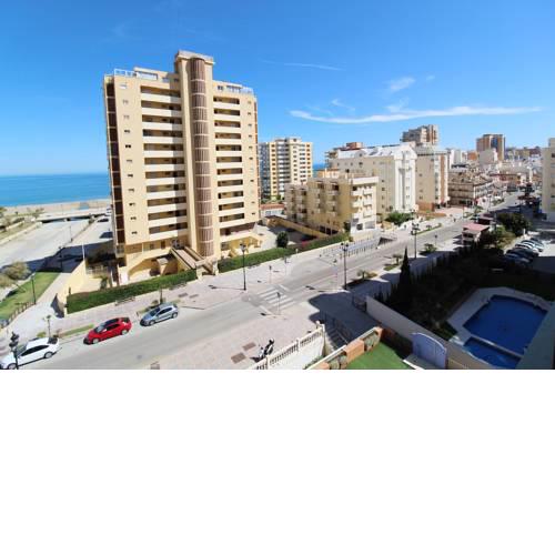 Apartamento vistas al mar y piscina