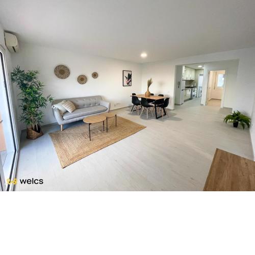 Apartamento Welcs frente al mar Bahia de Roses