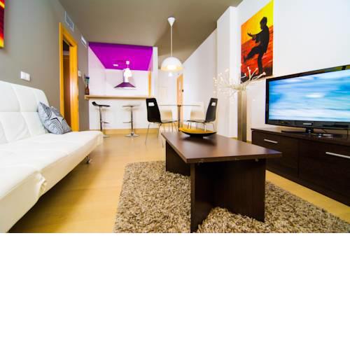 Apartamentos 16:9 Suites Almería