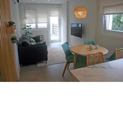 Apartamentos Angelito Playa América